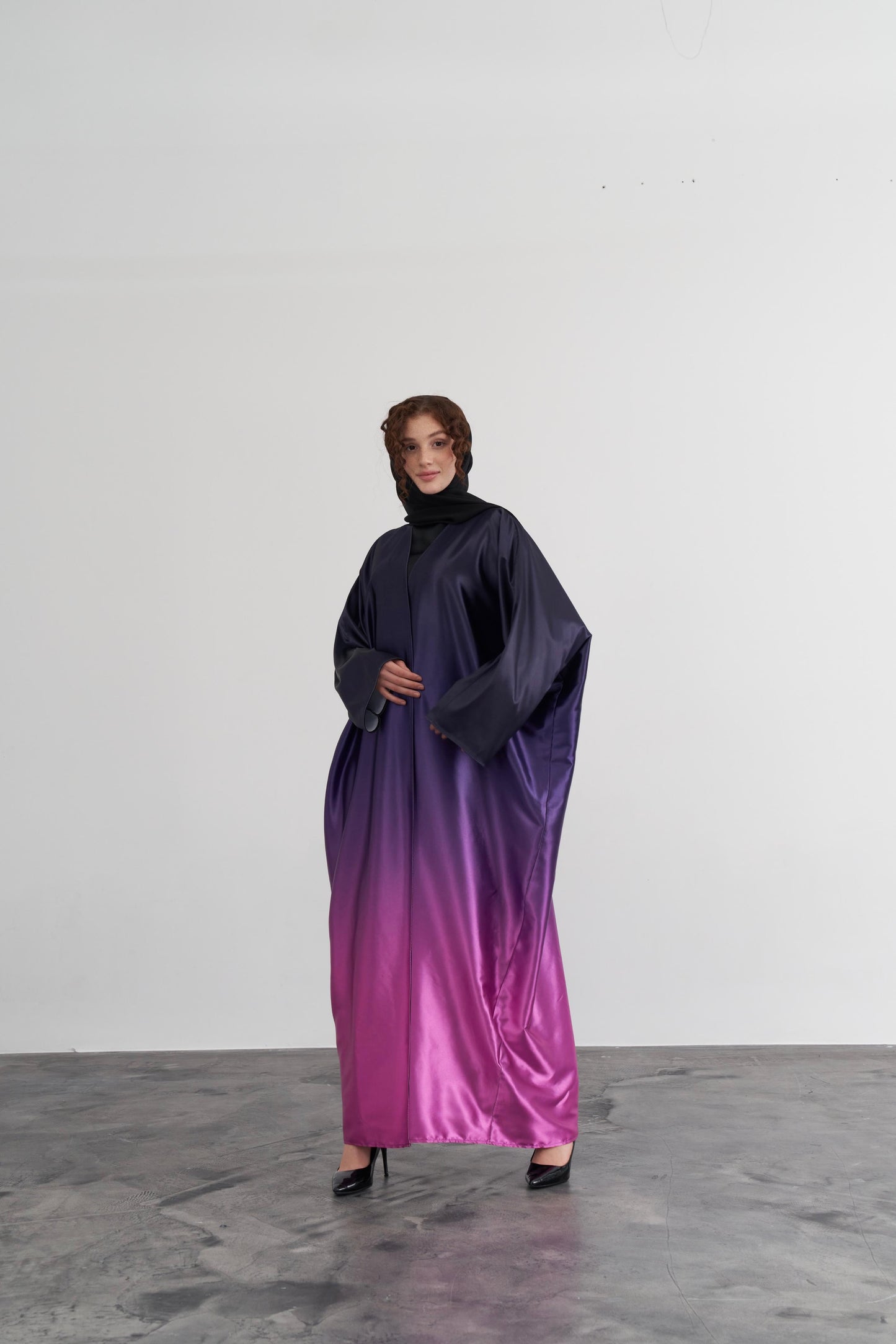 ASHYA SATIN ABAYA